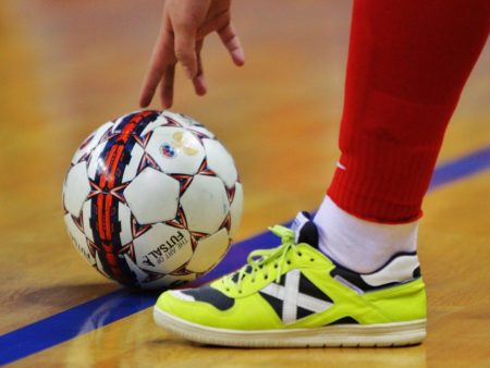 Правила игры в мини футбол: как правильно играть, чего же делать нельзя